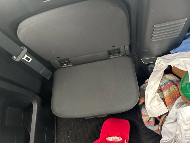 Used 2025 Nissan Frontier S RWD image 17