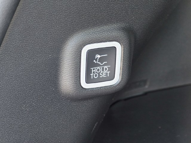 New 2026 Jeep Cherokee Overland AWD/4WD image 23