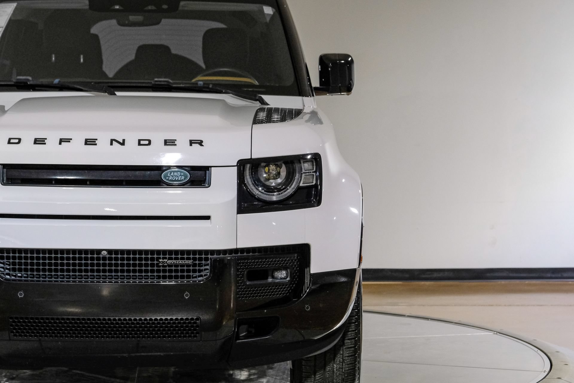Used 2023 Land Rover Defender 110 X-Dynamic SE AWD/4WD image 47