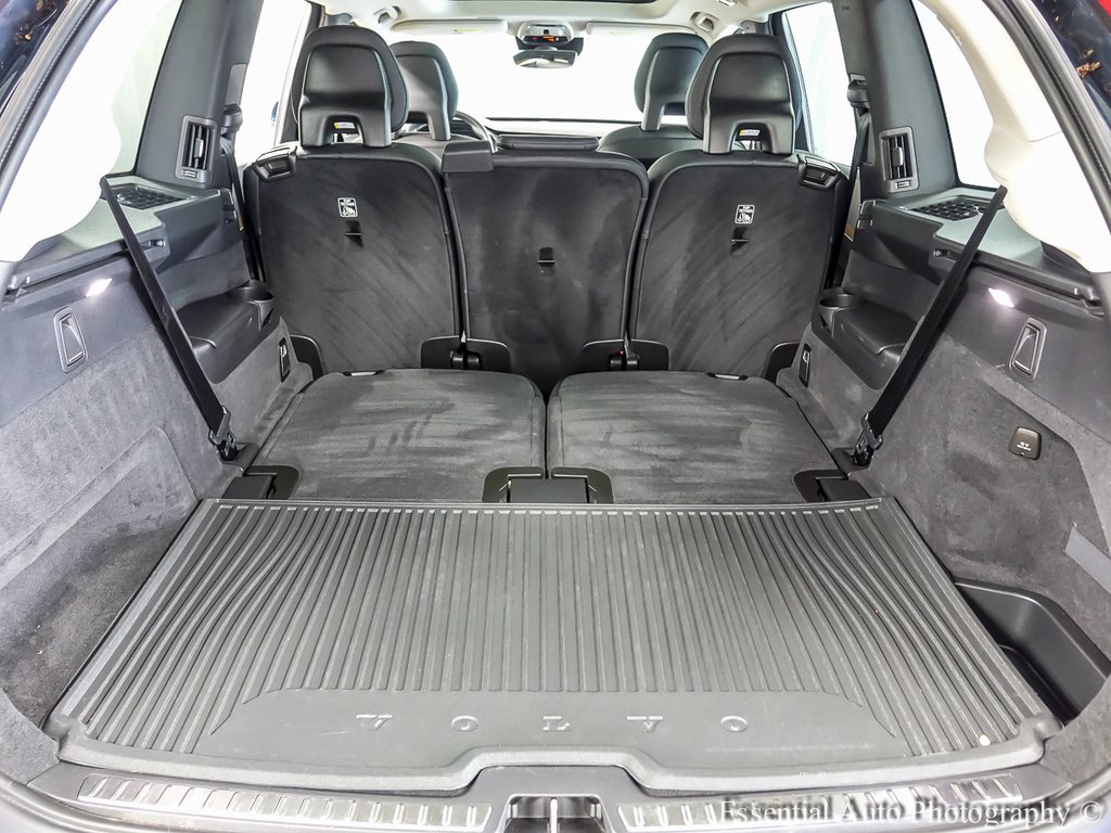 Used 2022 Volvo XC90 T6 Momentum w/ Protection Package image 23