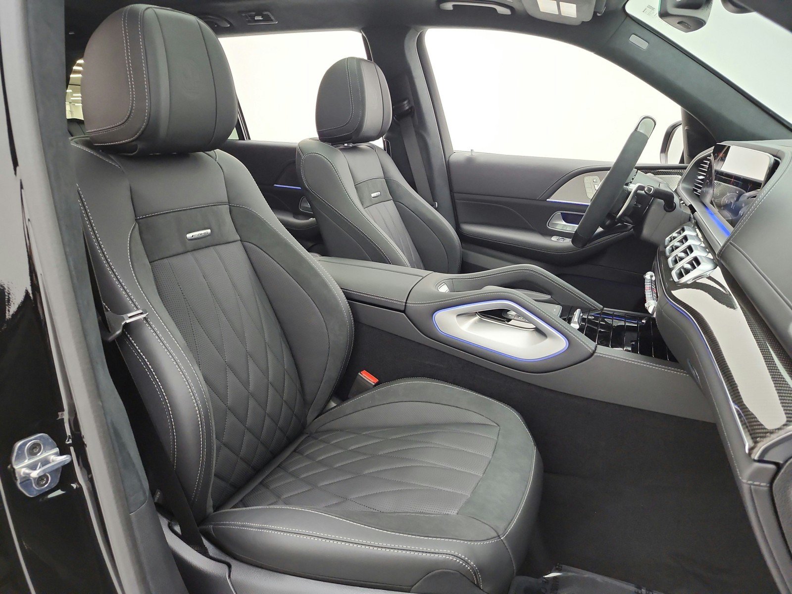 New 2026 Mercedes-Benz GLS 63 AMG 4MATIC image 14