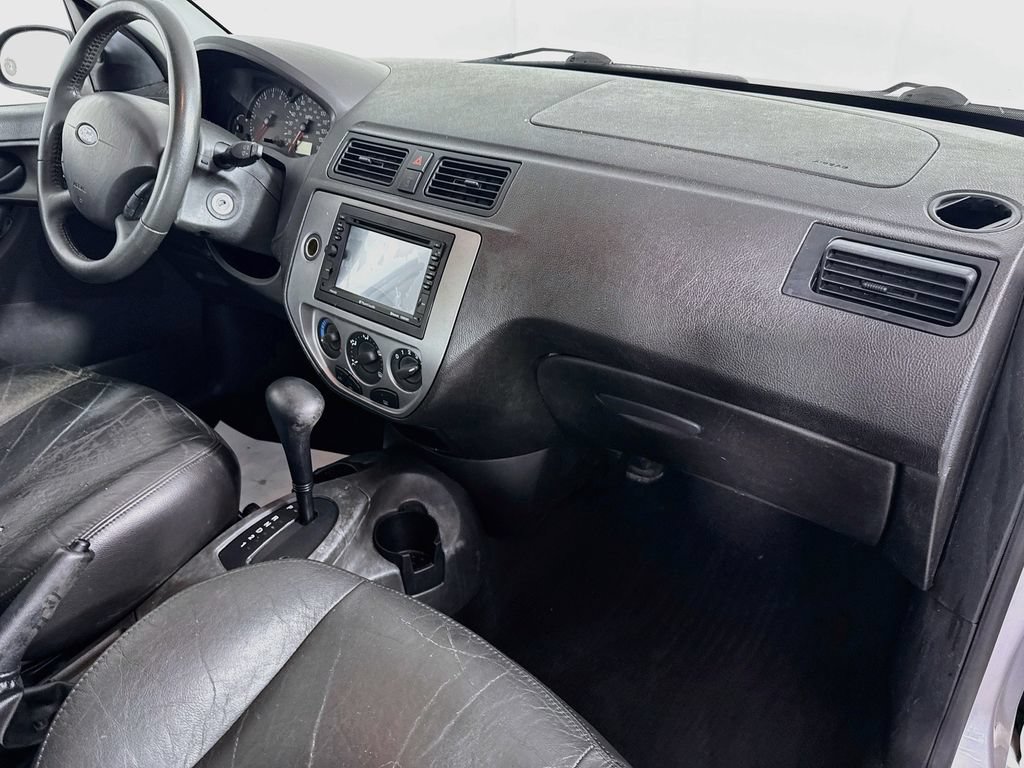 Used 2007 Ford Focus S FWD image 32