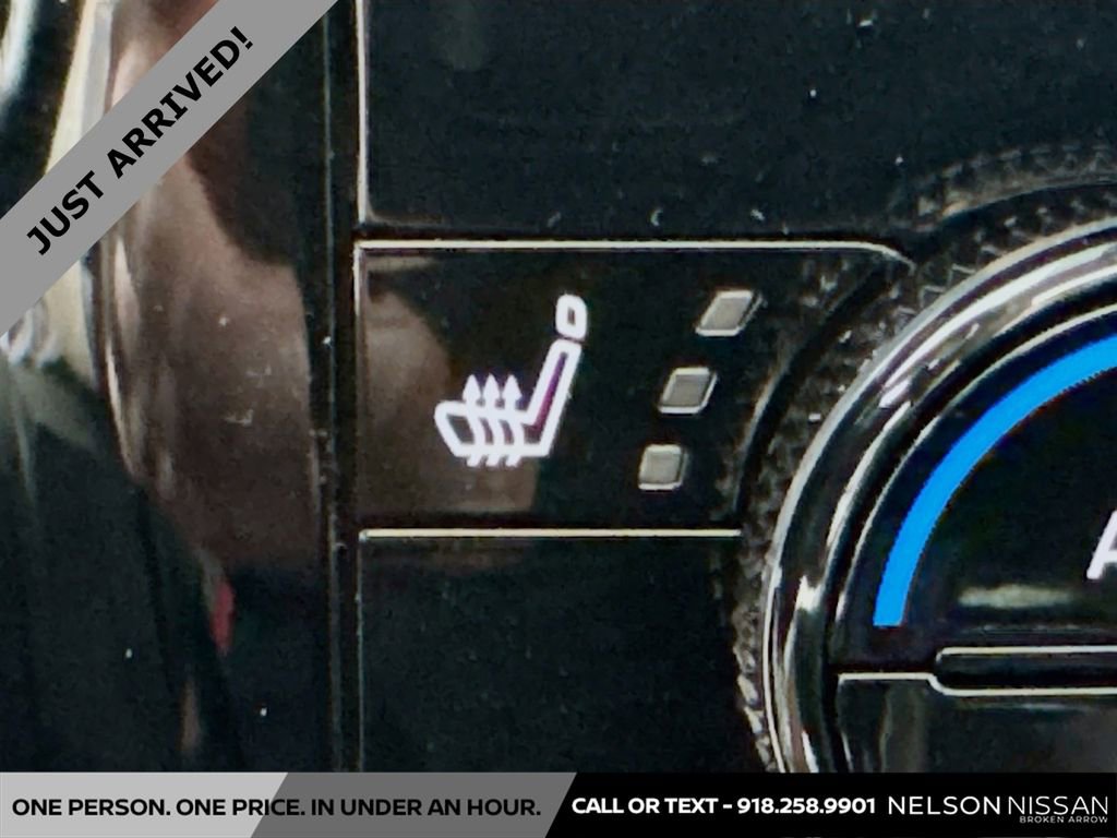 Certified 2025 Nissan Rogue Platinum w/ Platinum Premium Package image 21