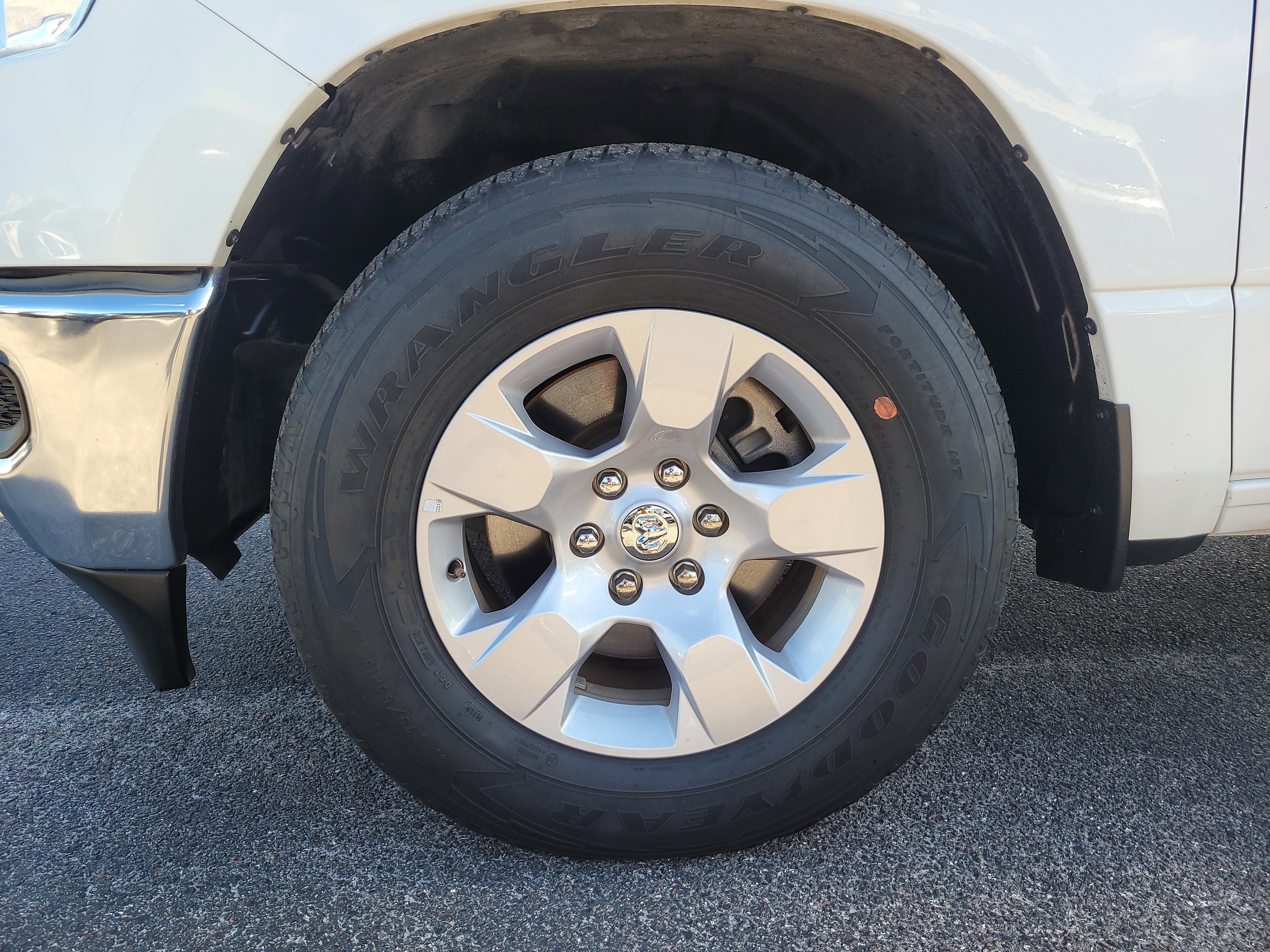 Used 2023 RAM 1500 Big Horn image 10