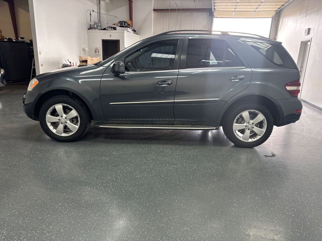 Used 2011 Mercedes-Benz ML 350 4MATIC image 7