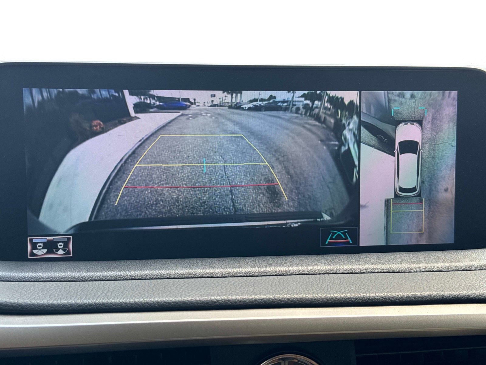Certified 2022 Lexus RX 350 FWD w/ Premium Package image 25
