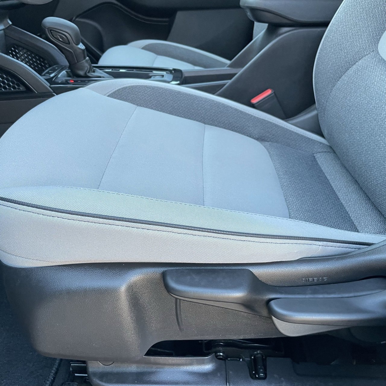 Used 2025 Chevrolet TrailBlazer LT image 23