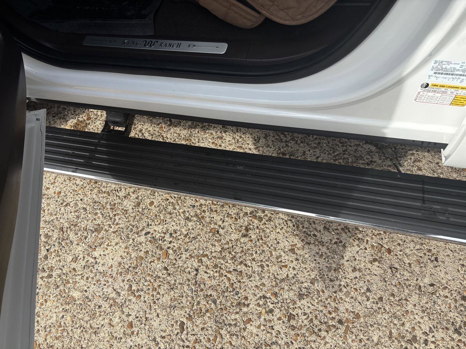 Used 2024 Ford Expedition Max King Ranch image 9