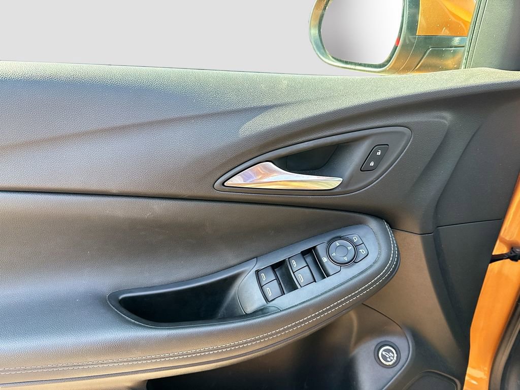 Certified 2024 Buick Encore GX Sport Touring image 9