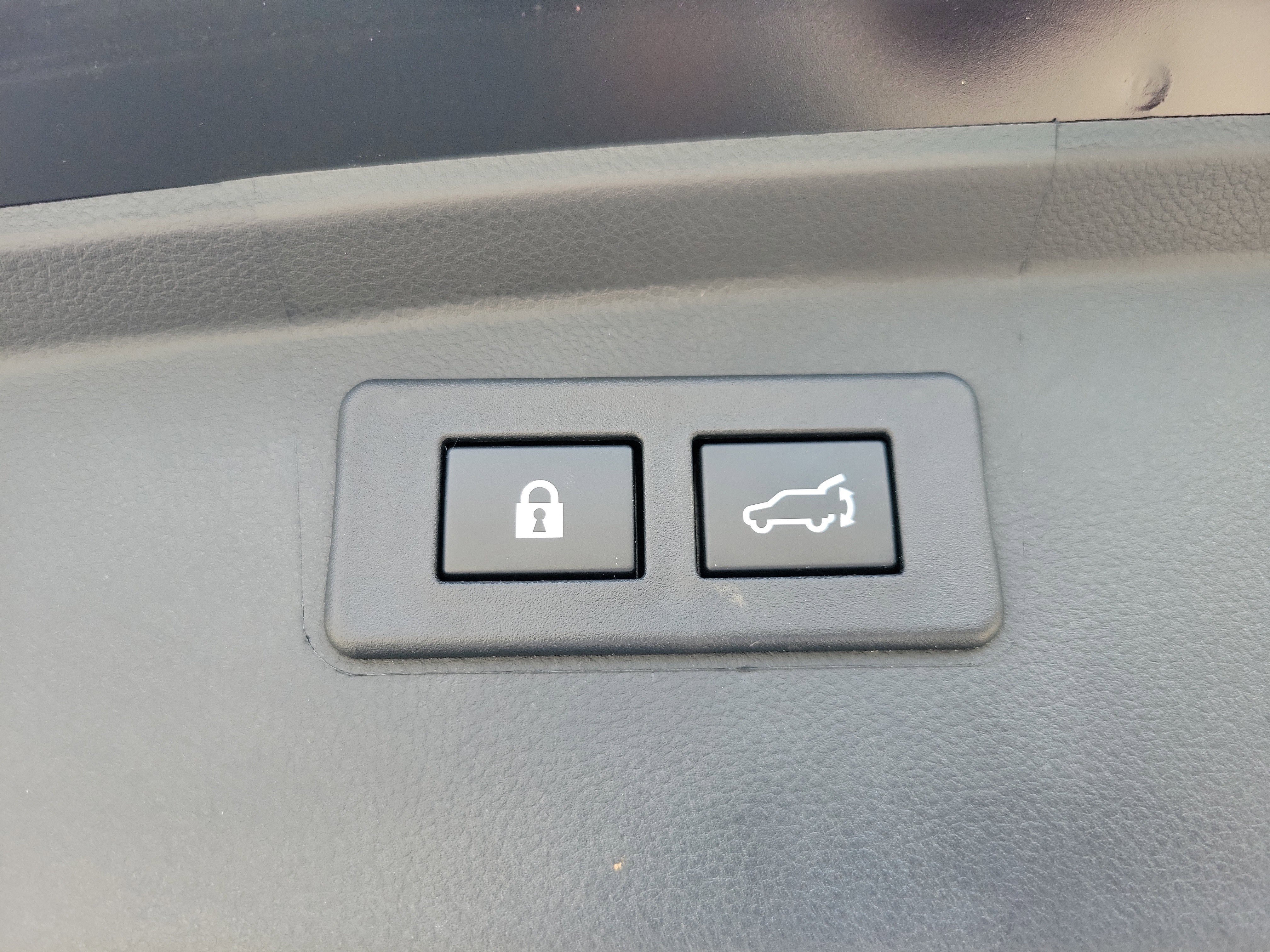 Used 2025 Subaru Outback Wilderness w/ Wilderness Package image 12