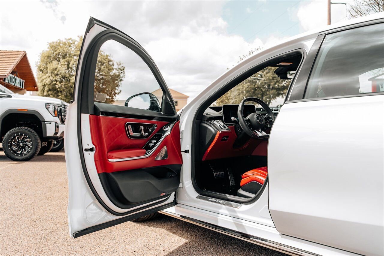 Used 2024 Mercedes-Benz S 63 AMG S image 19