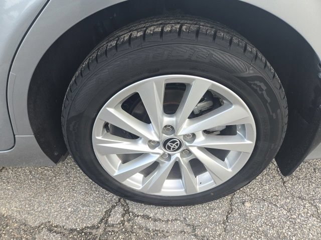 Used 2023 Toyota Camry LE FWD image 18