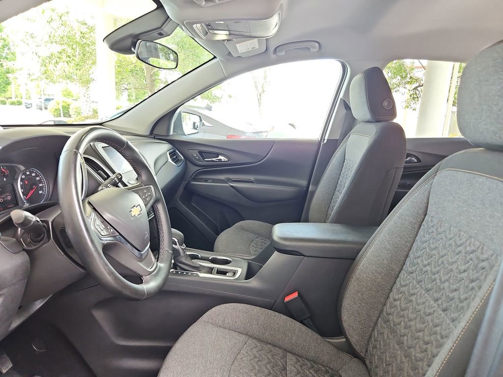 Used 2024 Chevrolet Equinox LT FWD image 21