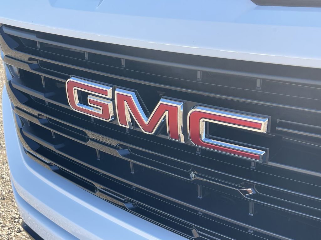 Used 2025 GMC Sierra 1500 Elevation image 29