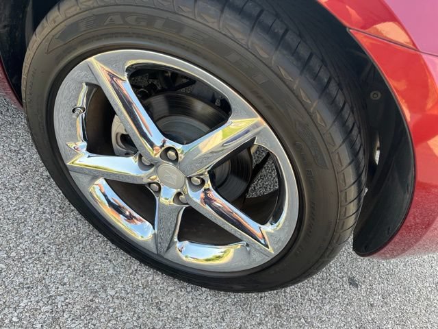 Used 2009 Saturn Sky Red Line RWD image 15