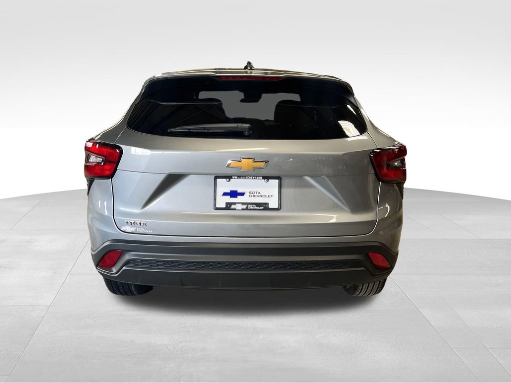 New 2026 Chevrolet Trax LS FWD image 4