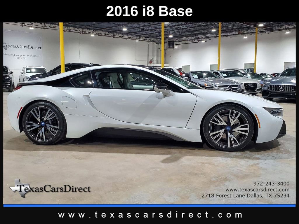 Used 2016 BMW i8 image 7