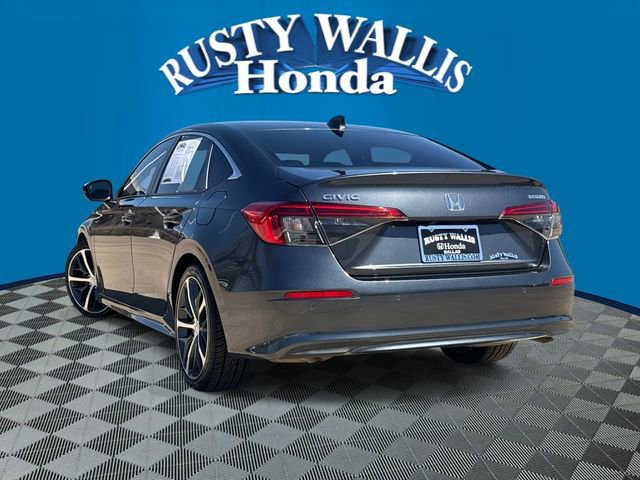 Used 2024 Honda Civic Touring image 3