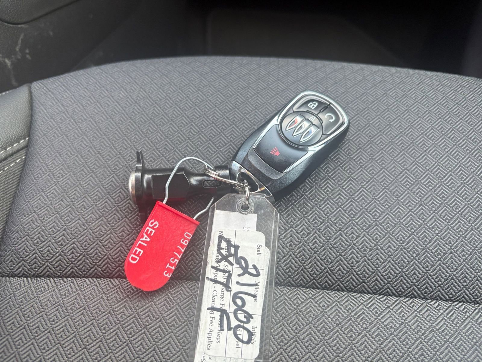 Used 2025 Buick Encore GX Preferred image 22