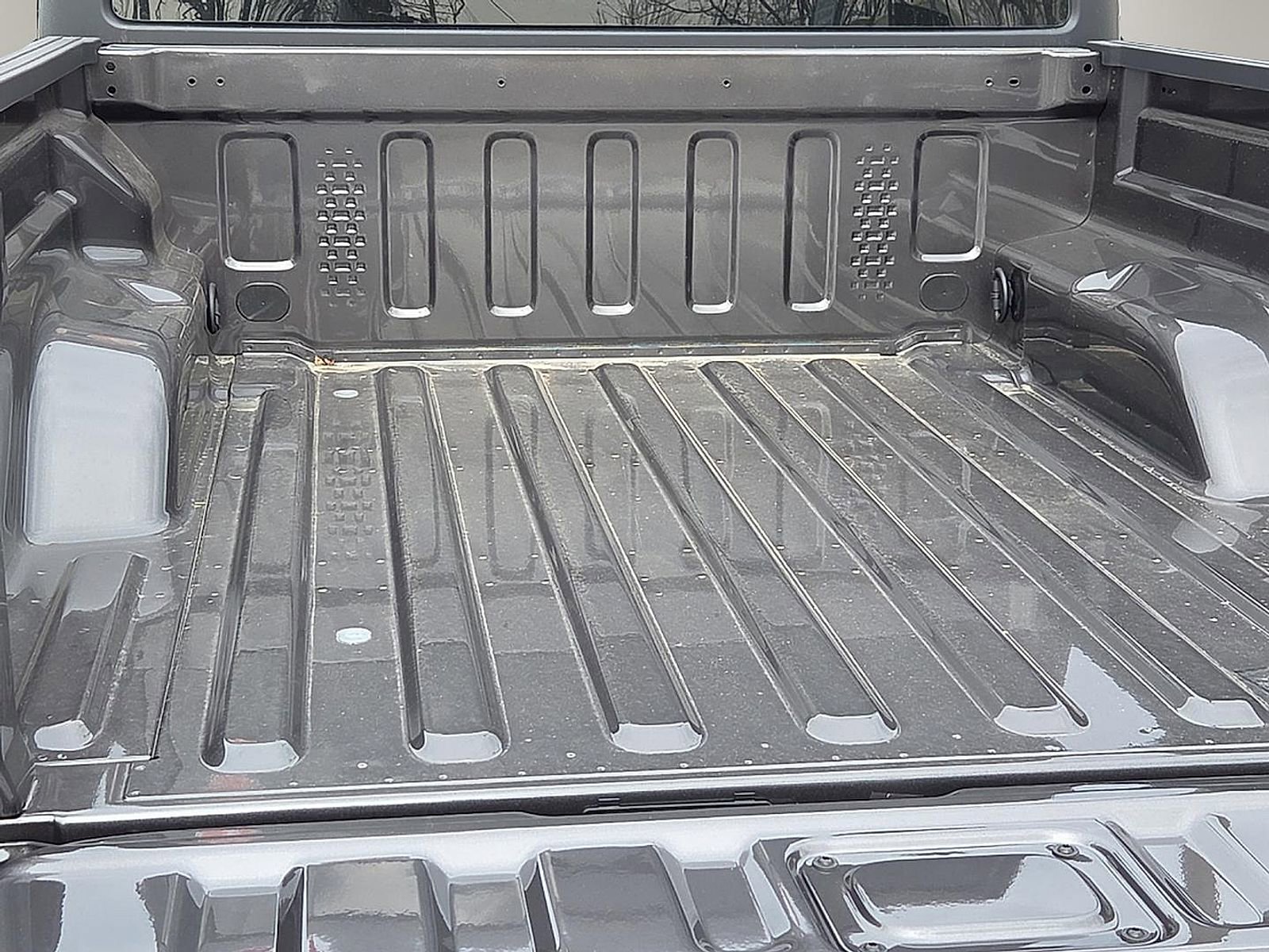 New 2025 Jeep Gladiator Sport image 8