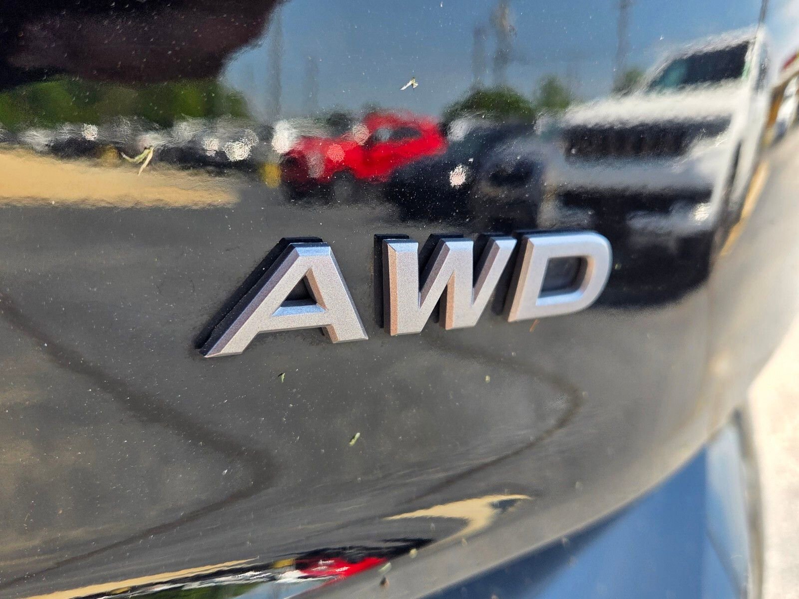 Used 2025 Nissan Rogue SV image 11