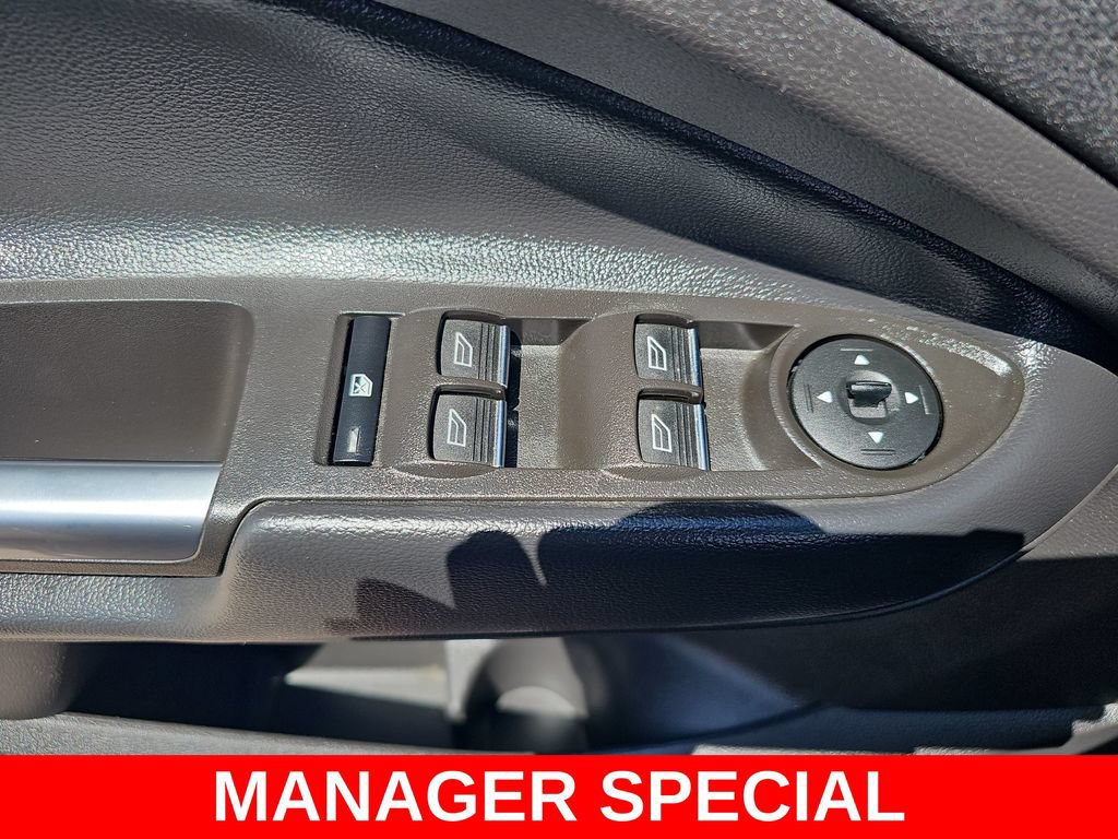 Used 2019 Ford Escape SEL AWD/4WD image 27