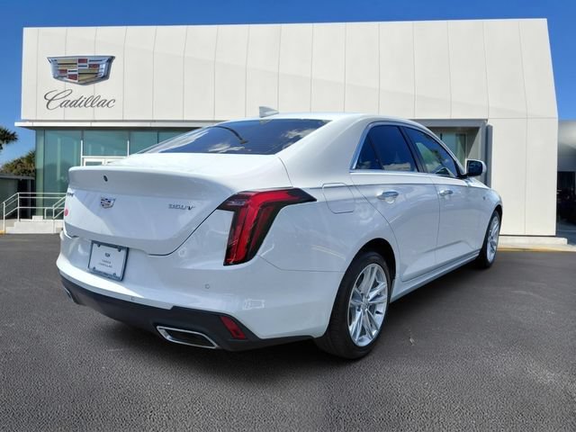 Certified 2024 Cadillac CT4 Luxury w/ Cold Weather Package RWD image 3