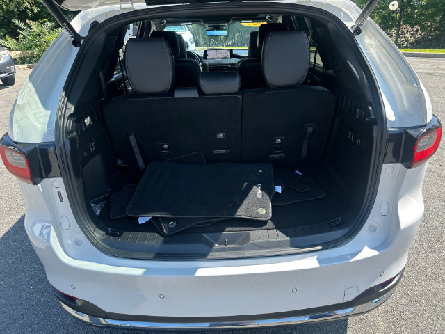 Used 2024 MAZDA CX-90 Plug-In Hybrid w/ Premium Plus AWD/4WD image 13