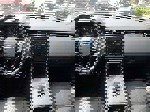 Used 2025 Land Rover Range Rover Velar Dynamic SE image 53