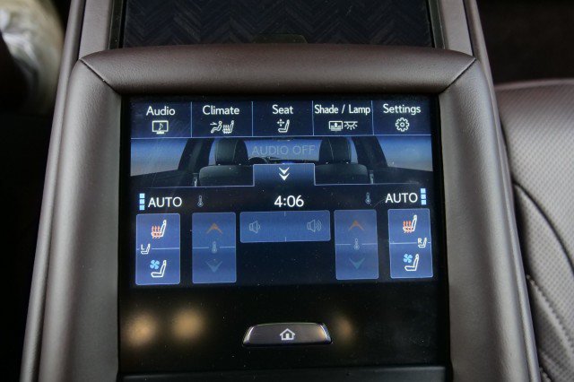 Used 2019 Lexus LS 500 w/ Luxury Package RWD image 11