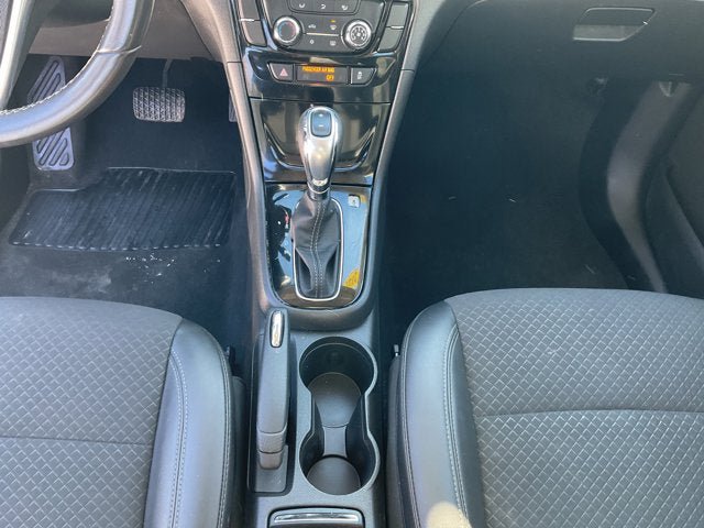 Used 2022 Buick Encore Preferred w/ Safety Package image 19