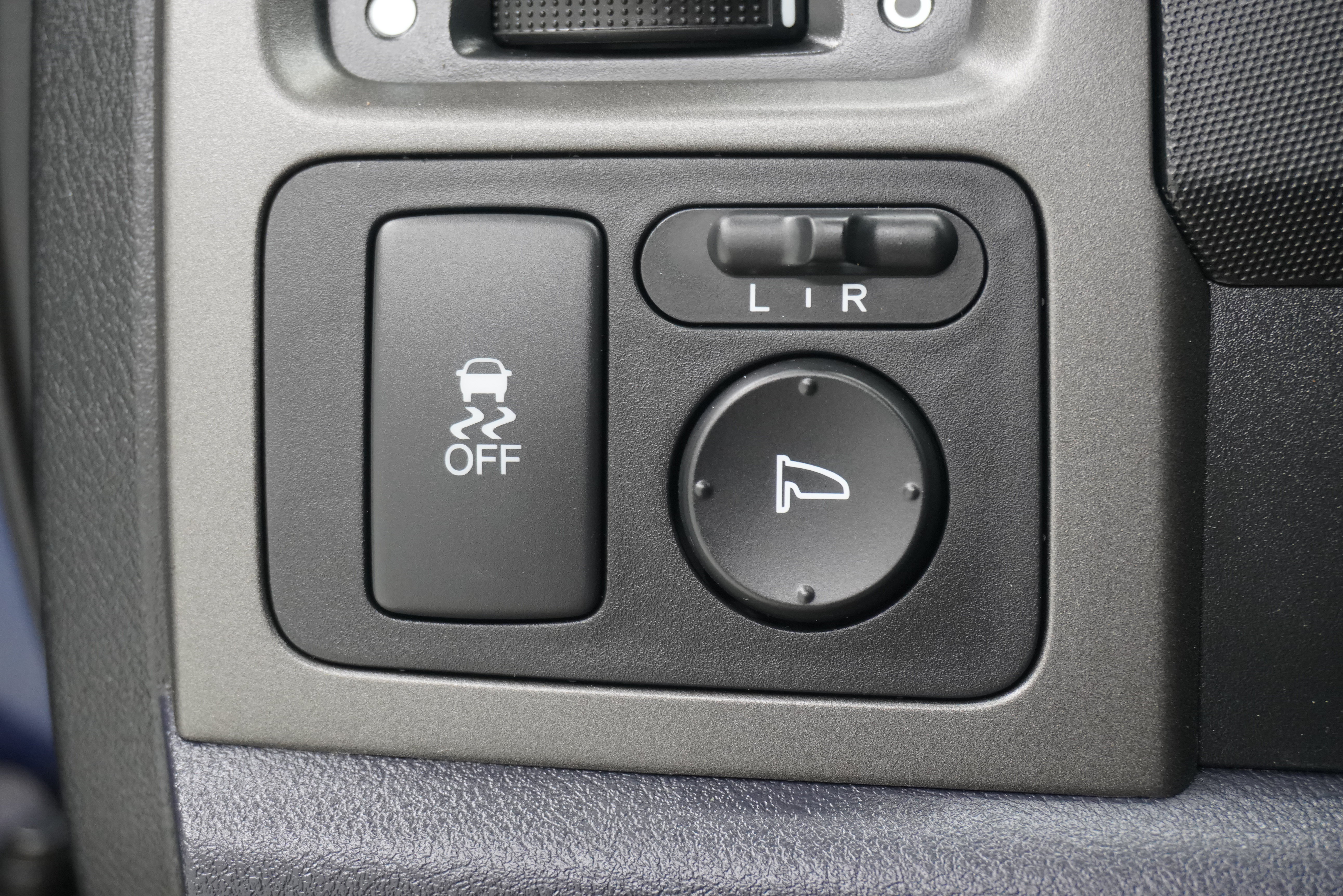 Used 2010 Honda CR-V EX image 18