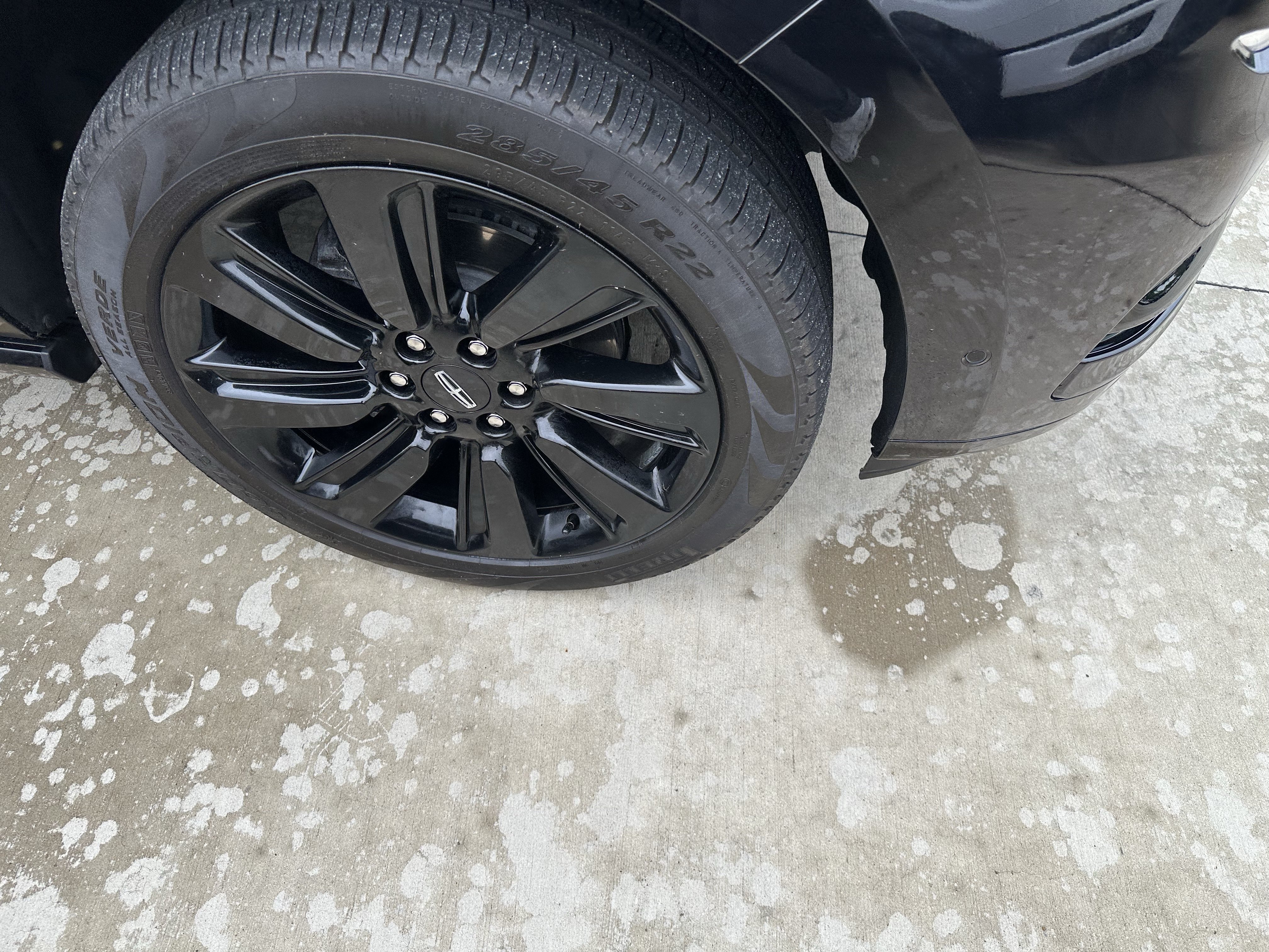 Used 2024 Lincoln Navigator Reserve AWD/4WD image 4