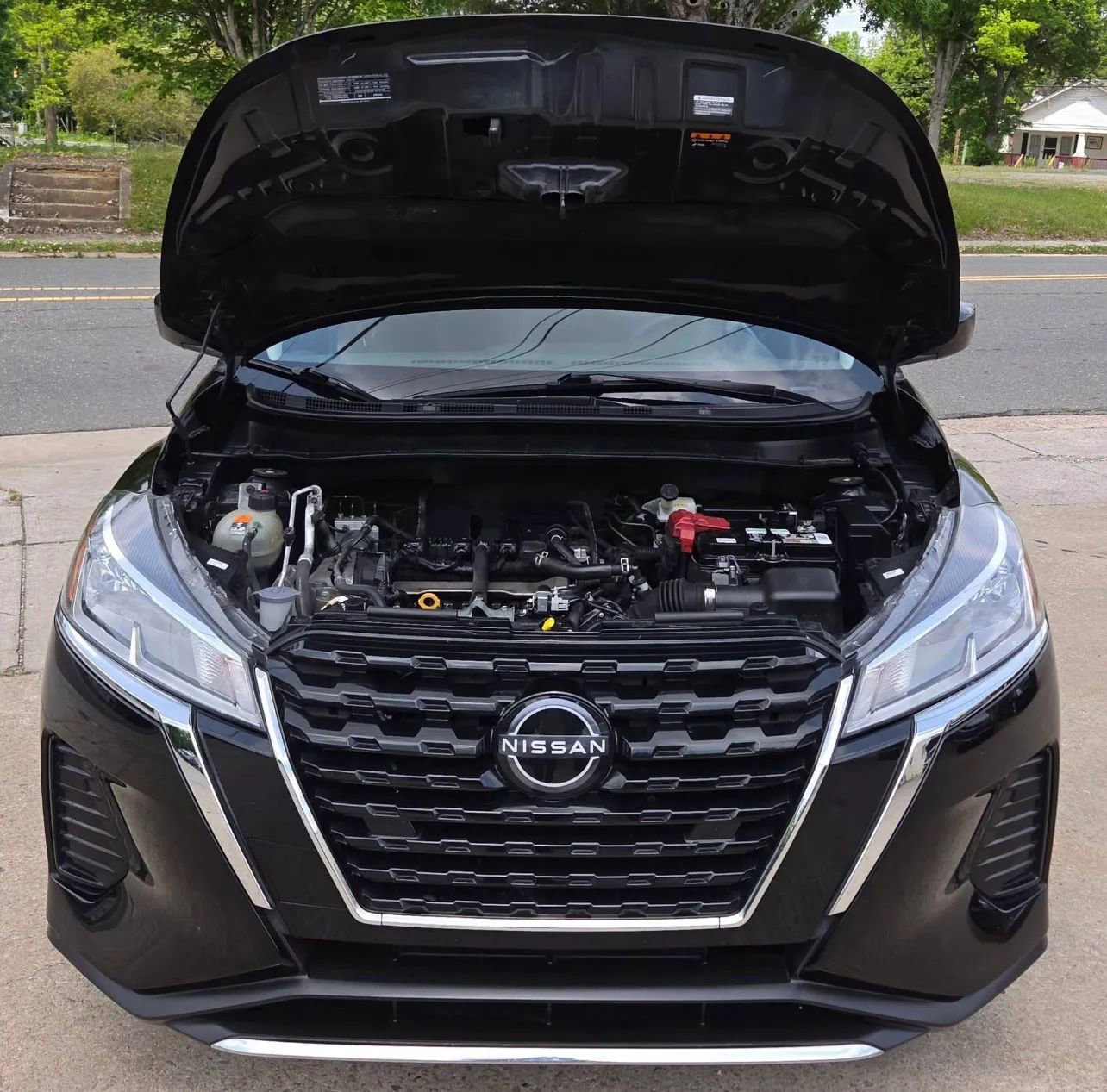 Used 2023 Nissan Kicks SV FWD image 7