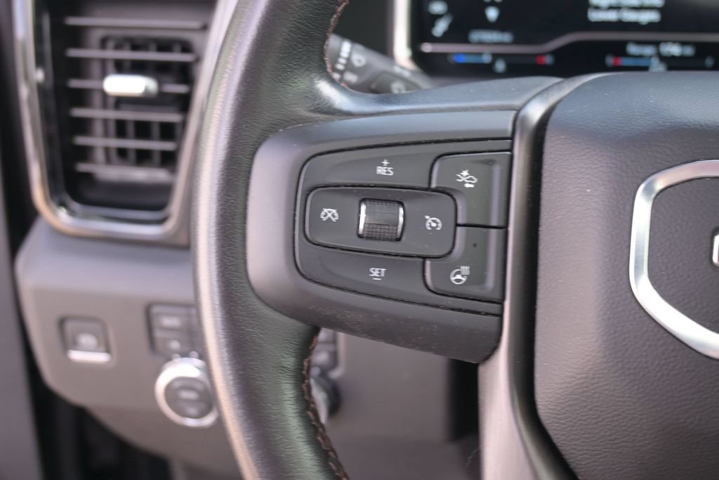 Used 2025 GMC Sierra 2500 AT4X AWD/4WD image 36