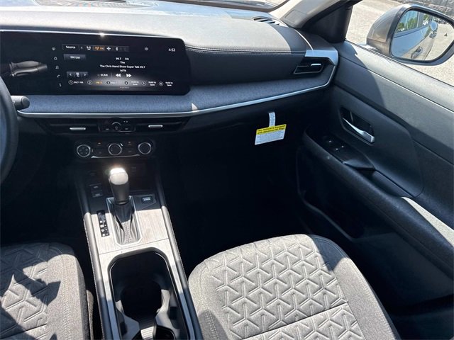 New 2025 Nissan Kicks SV image 17