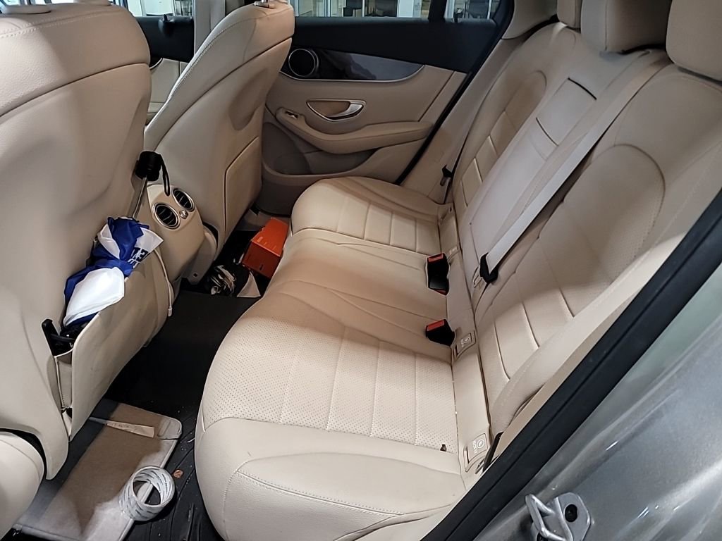 Certified 2021 Mercedes-Benz GLC 300 image 6