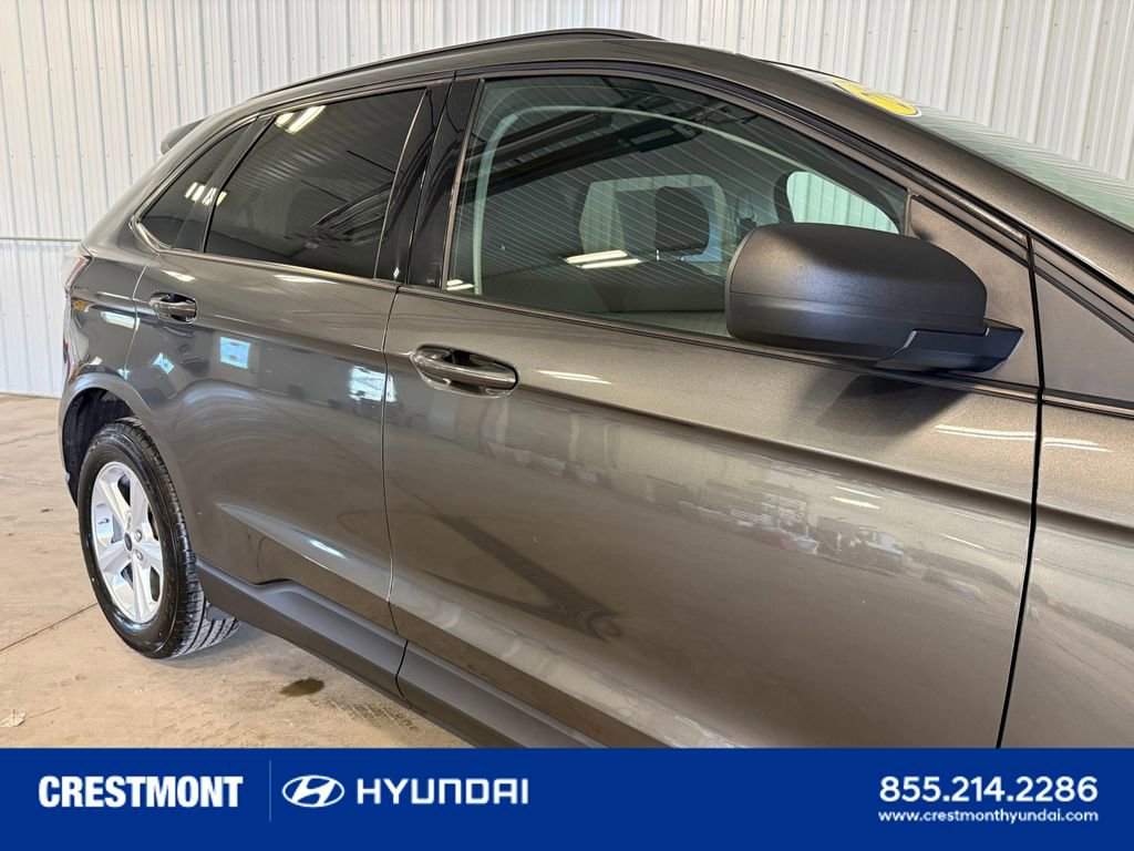 Used 2015 Ford Edge SE FWD image 14