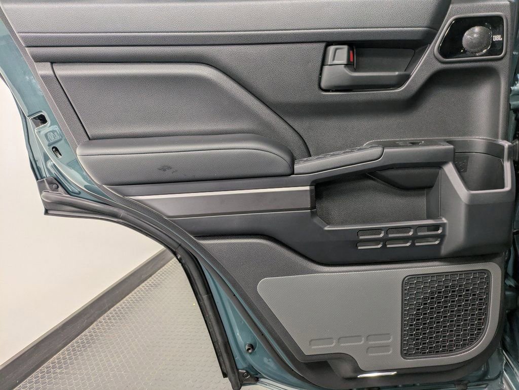 Used 2025 Toyota 4Runner TRD Off-Road Premium image 24