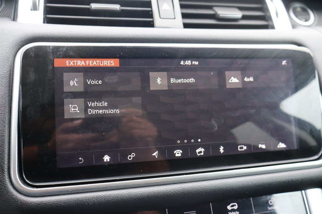 Used 2018 Land Rover Range Rover Sport SE AWD/4WD image 36
