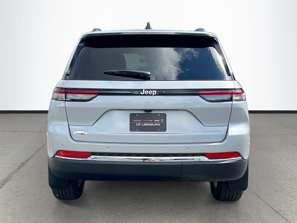 New 2026 Jeep Grand Cherokee Laredo AWD/4WD image 6