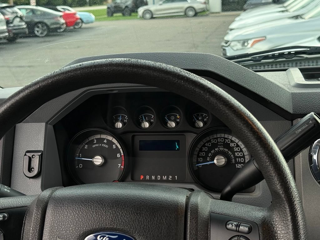 Used 2016 Ford F250 XLT w/ FX4 Off-Road Package AWD/4WD image 5