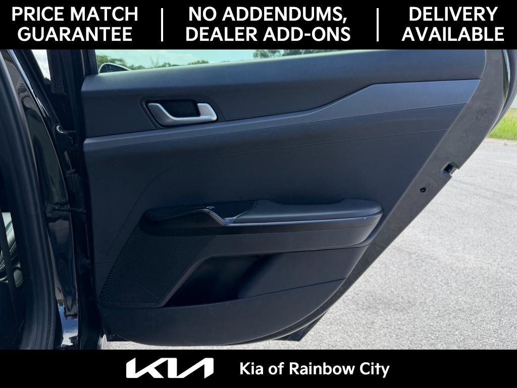 Used 2021 Kia K5 GT-Line w/ GT-Line FWD Premium Package image 17