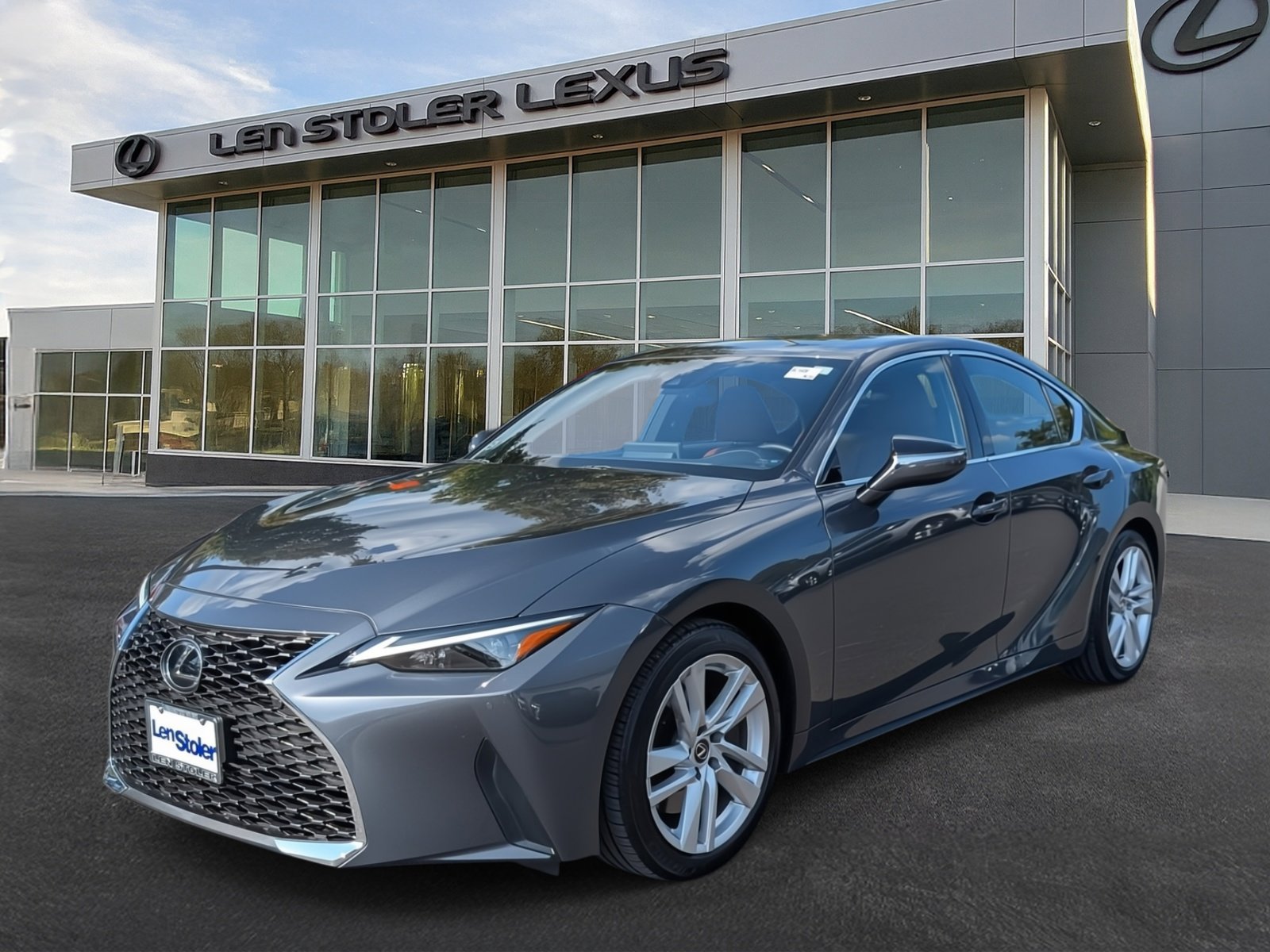 Certified 2025 Lexus IS 300 w/ Comfort Package image 7