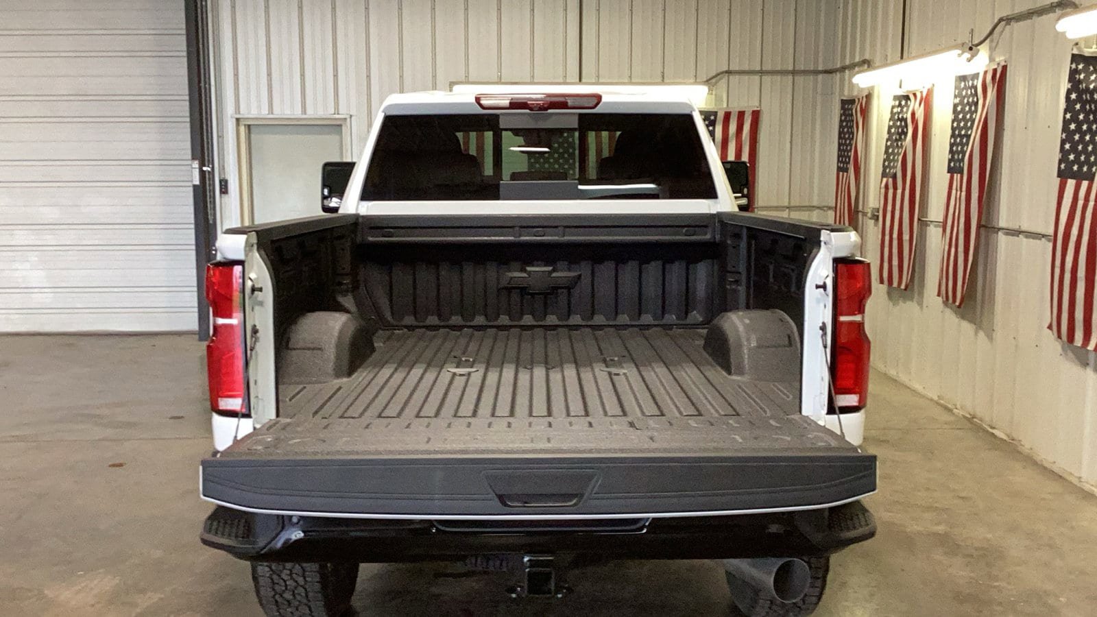 New 2026 Chevrolet Silverado 3500 LTZ w/ LTZ Plus Package AWD/4WD image 6