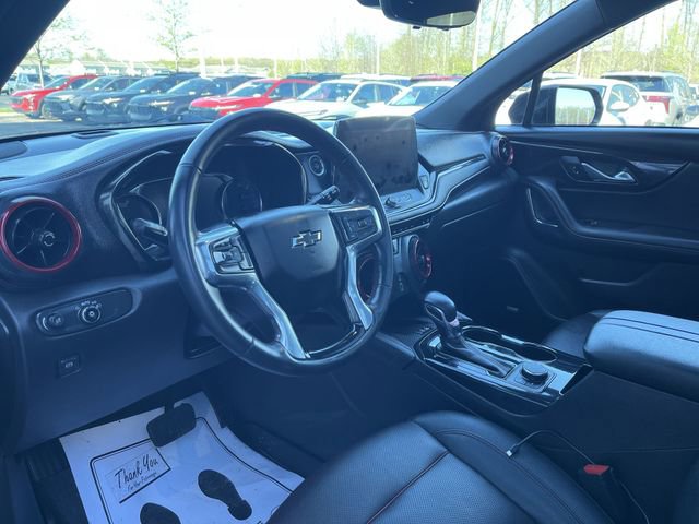Certified 2023 Chevrolet Blazer RS w/ Driver Confidence II Package image 10