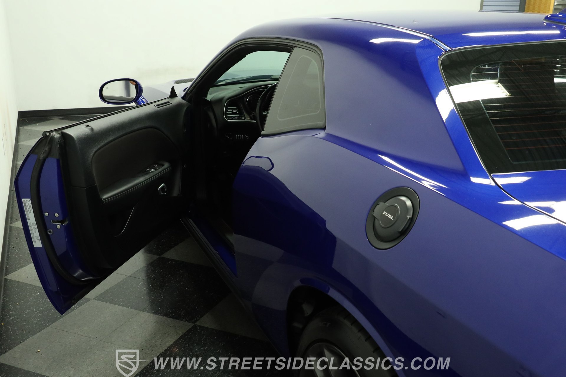 Used 2022 Dodge Challenger R/T Scat Pack w/ Driver Convenience Group RWD image 33