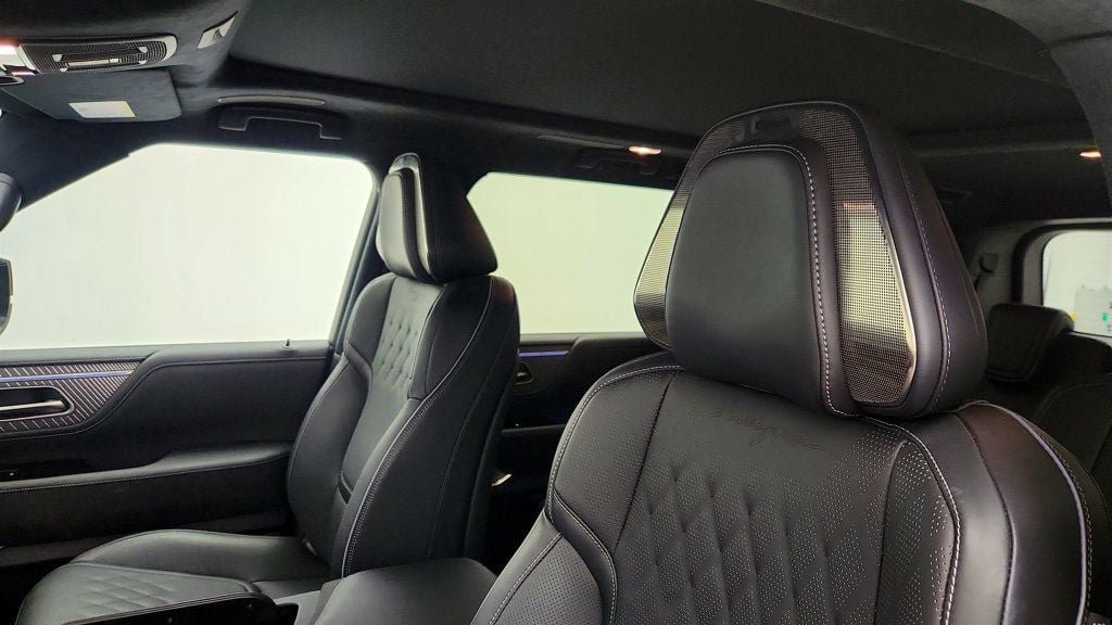 Used 2025 INFINITI QX80 Autograph AWD/4WD image 22