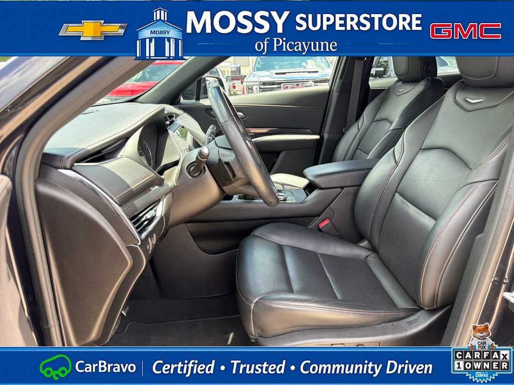 Certified 2023 Cadillac XT4 Sport AWD/4WD image 12