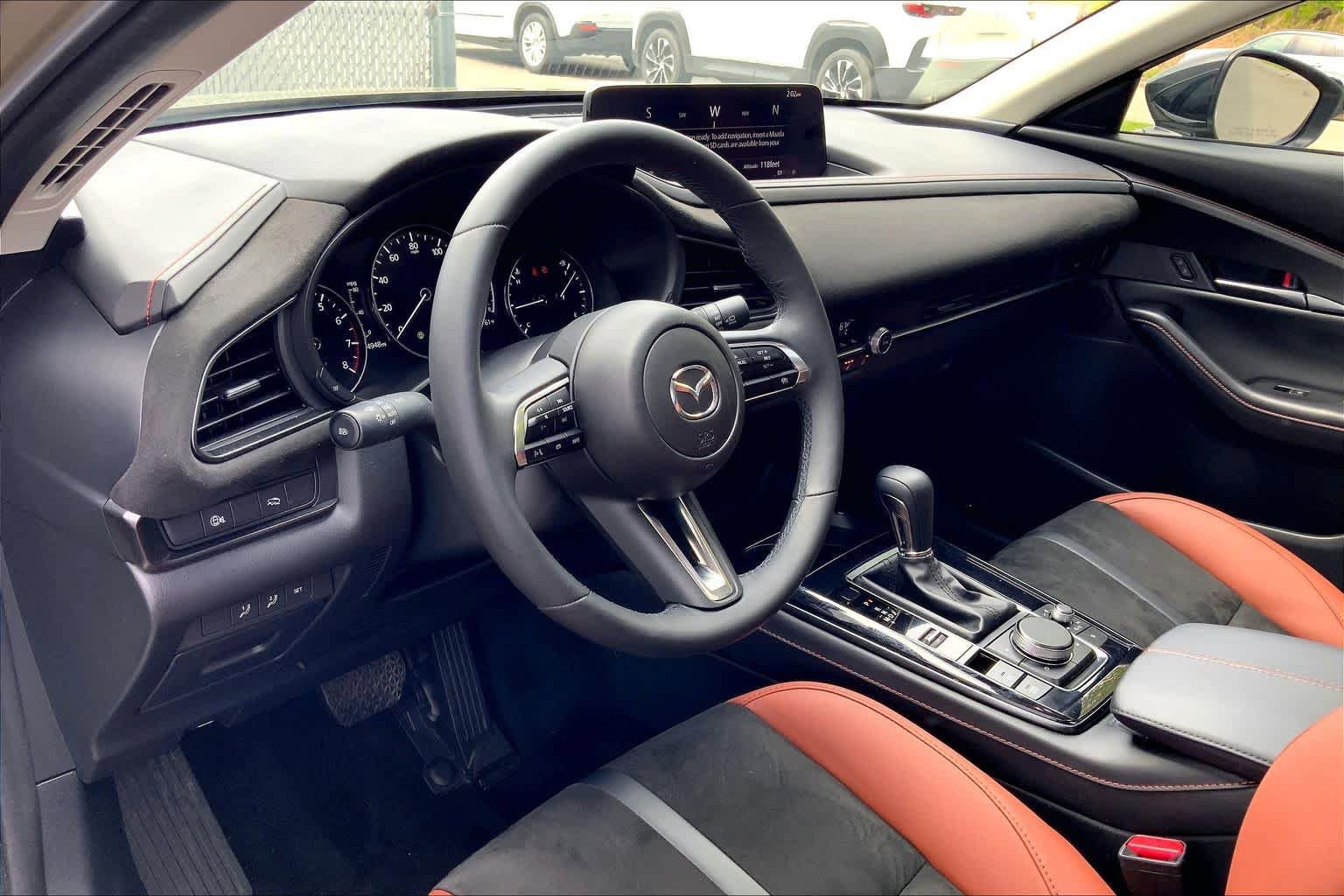Used 2024 MAZDA CX-30 Carbon AWD/4WD image 18